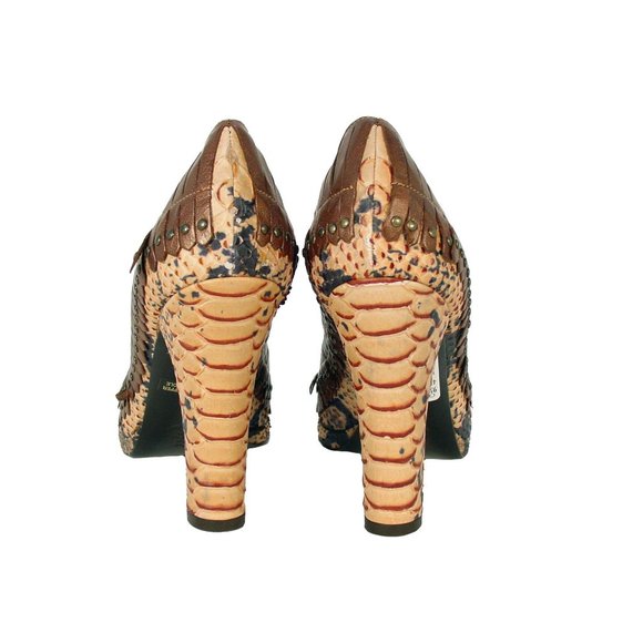 ISABELLA FIORE $345 Studded Kiltie Snake Print Platform Pumps 9 - NWOB - Picture 4 of 7